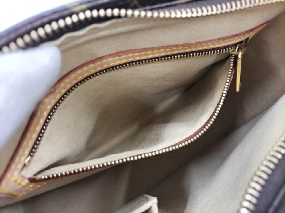 Louis Vuitton Looping Monogram Handbag - Picture 9 of 10